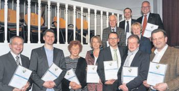 Als Förderer wurden geehrt: hinten von links Jürgen Sauerwald und Uwe Seybold, davor von links Dr. Karl Wetekam und Ilona Braun und vorne von links Lothar Fesch, Dr. Alexander Schröder, Irene Wiegand-Wollenhaupt, Bernadette Tillmanns-Estorf, Markus Boucsein, Friedrich Riemann und Florian Funck. Foto: privat